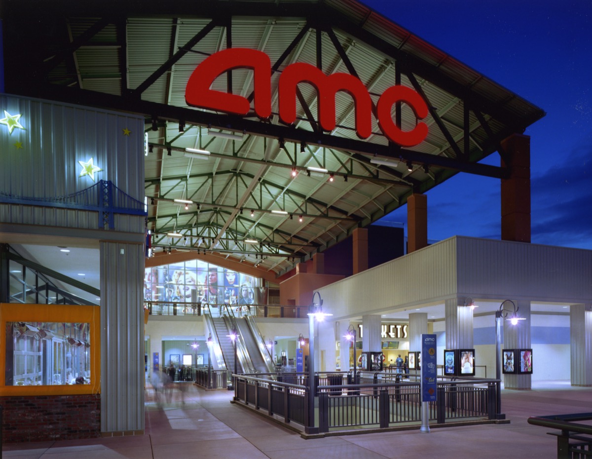 amc movie theater jersey garden mall